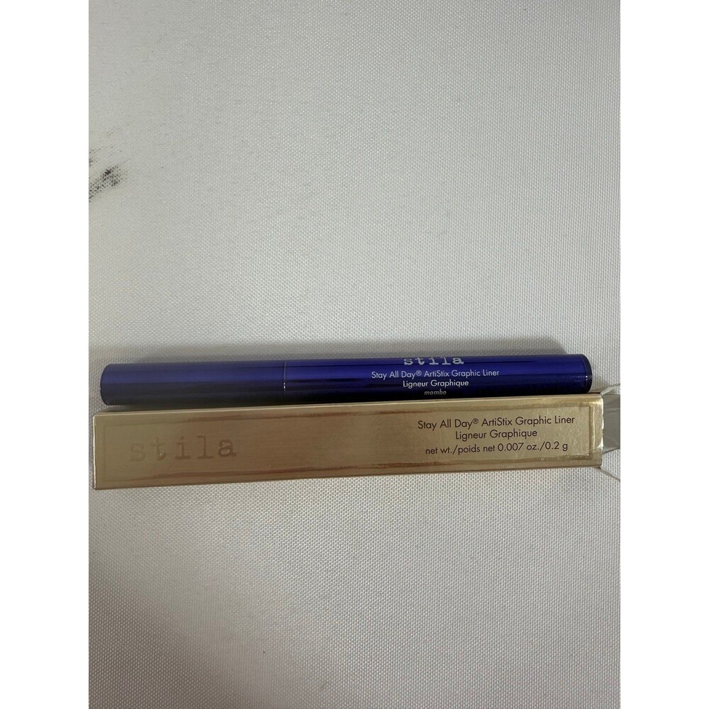 Stila Stay All Day® ArtiStix Graphic Liner in Color Mambo NEW